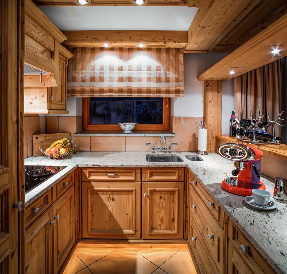 Chalet Verwall Luxury Apartments Lech am Arlberg Room photo